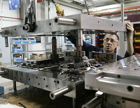 professional service companies cheap custom low cost pvc abs plastic injection molding